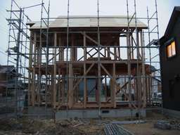 上棟式直後のbabel亭 北側より撮影