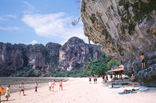 �l�ʂ�̐₦�Ȃ��g���T�C�G���A