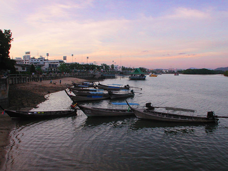 �N���r�[��