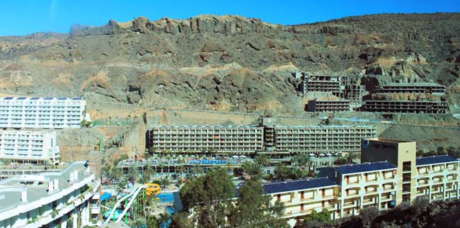 �O�����E�J�i���A