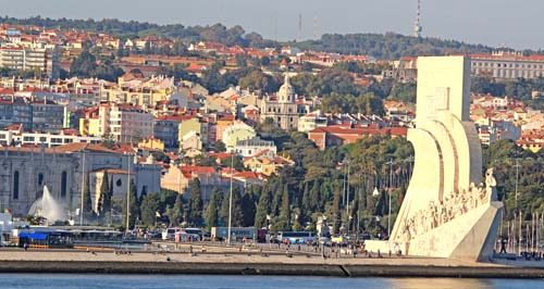 �����̃��j�������g