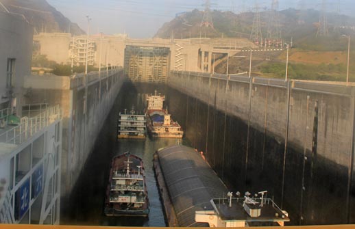 �O���_��