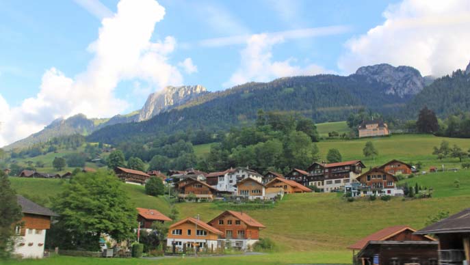 �S�[���f���p�X