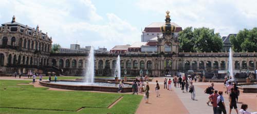 �c���B���K�[�{�a