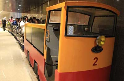 �|�X�g�C�i�ߓ���