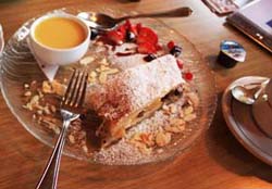 �A�v�t�F���V���g�D���[�f��