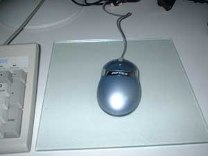 �K���X���}�E�X�p�b�h
