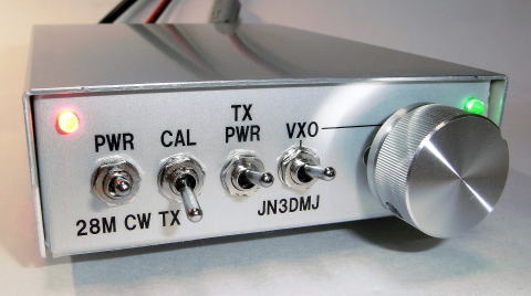 28MHz ��{�g���U 2�� CW ���M�@ �t�����g�p�l��