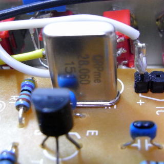 ����� 28.060MHz ��{�g���U �����U���q