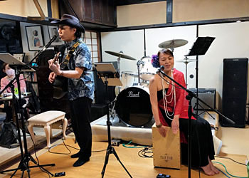 ライブ in 中小路家にて １枚目