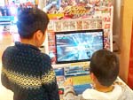 ゲームセンター「ガンダム・トライエイジ」