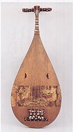 楓蘇芳染螺鈿槽琵琶