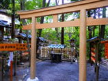 大神神社　夫婦岩神社