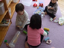 1、2歳戸外遊び