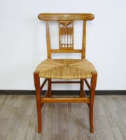 A-16 ���[���`�F�A�[