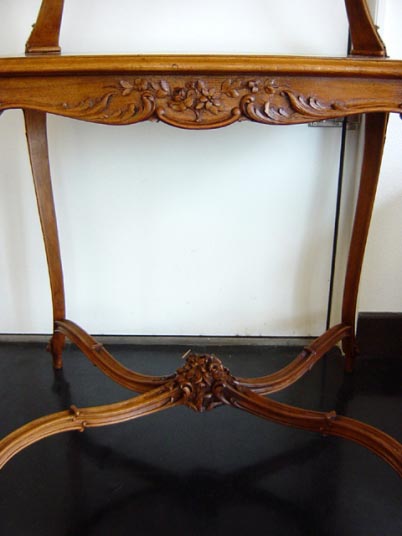 A-03 �e�B�[�e�[�u��