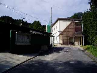 比叡山高校グランド横