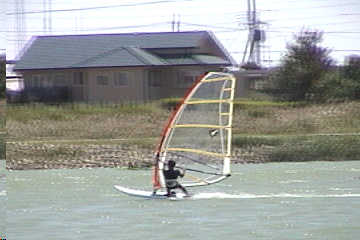 ���v����