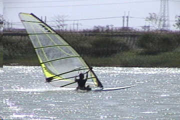 ���v����