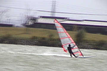 ���v����