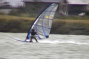 ���v����