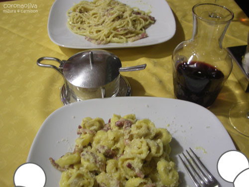 カーニボンはクリームを絡めたショートパスタが好物でございます