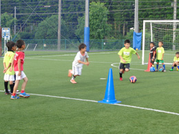 サッカースクール