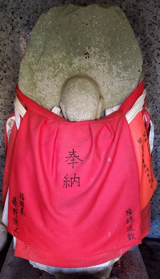 峠の地蔵