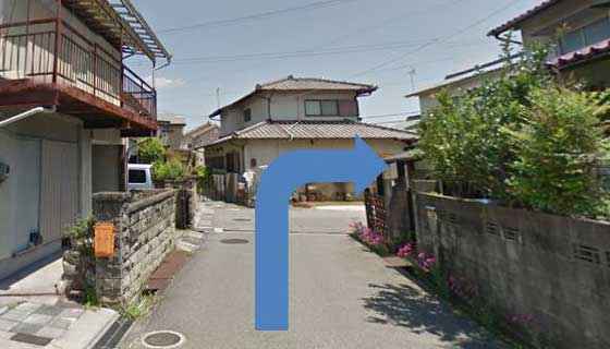 ⑧　右折の画像