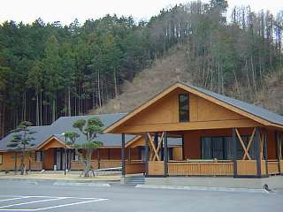 Q980308.jpg