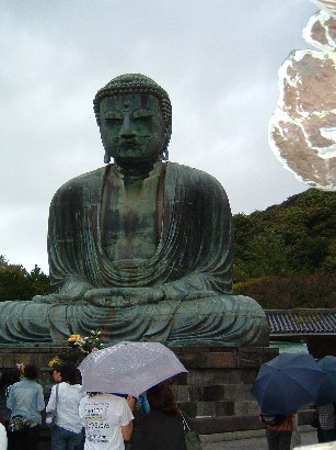 q啧