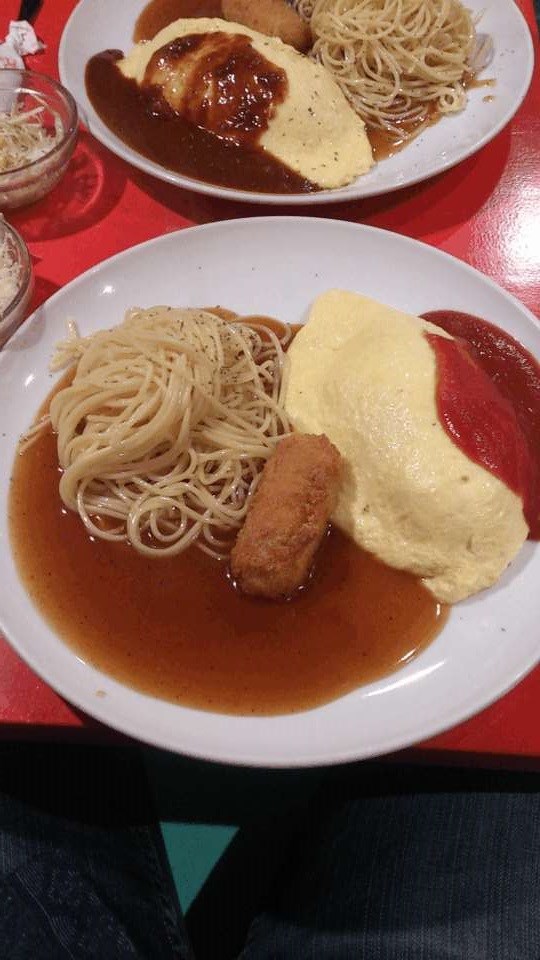 パスタ200g オムライス200g 合計750円也