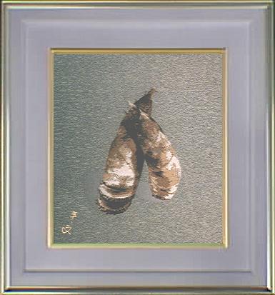 �(�D����)