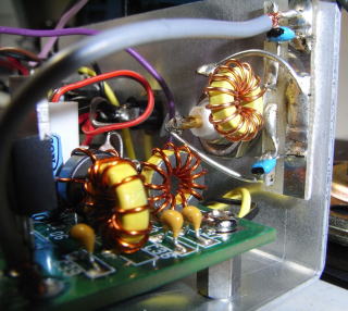 Low-pass filter after the final transistor