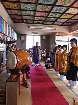 ᱗��~��{��S���{