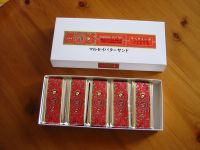 定番の六花亭のマルセイバターサンド。