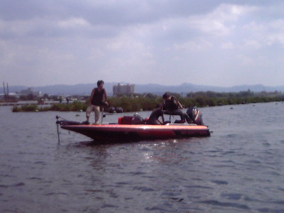 p050827a.JPG (26042 oCg)