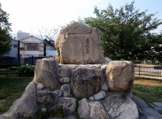 いにしえのわが町 東求女塚古墳 石碑 現在
