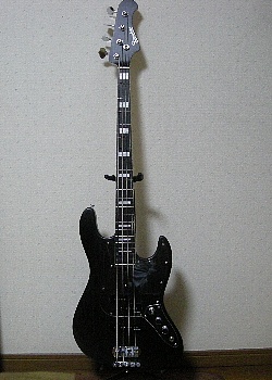Bacchus 04PJ WOOD LINE4/E