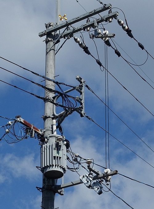 Pole Transformer