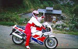 '89 FZR1000