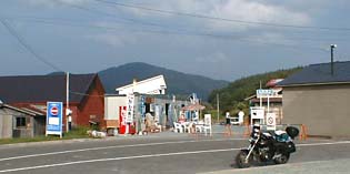 yYX