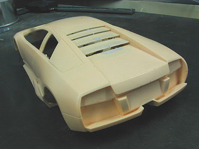 ����{�f�B