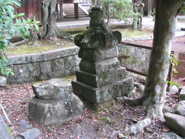 小竹祝の古碑（塚）