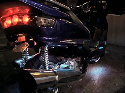 ���}�n�@�}�W�F�X�e�B