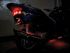 ���}�n�@�}�W�F�X�e�B