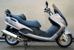 ���}�n �}�W�F�X�e�B125�^�C�v�U�J�X�^���o�C�N