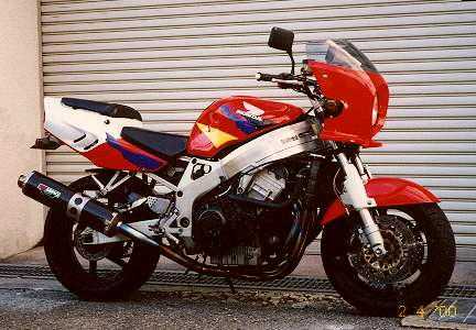 Honda cbr 900 rr history #7