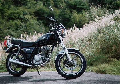 SUZUKI GN-125