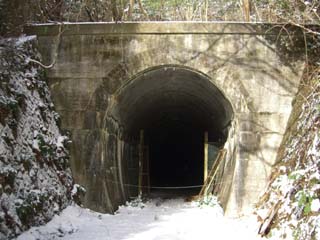 二川トンネル東口